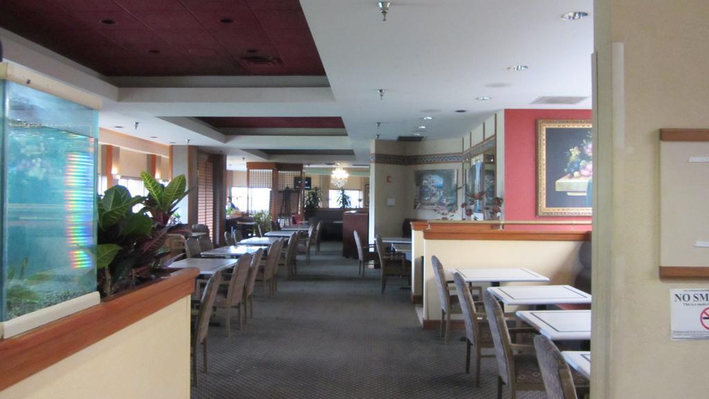 North Villa Inn Spring Εξωτερικό φωτογραφία